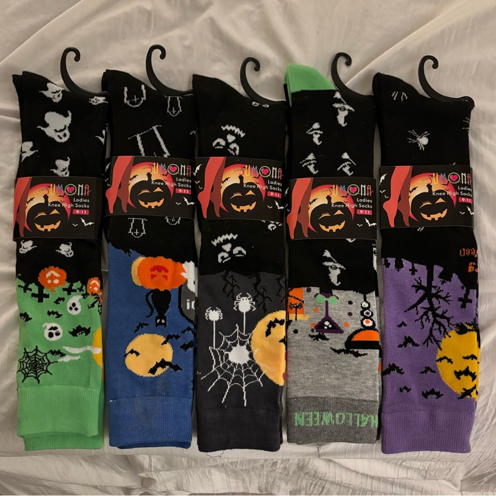 HALLOWEEN KNEE HIGHS!